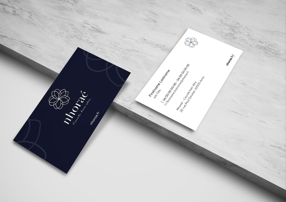 Naos Hôtel Groupe - Hôtellerie haut de gamme française - Centre de bien-être - Supports de communication - Cartes de visite